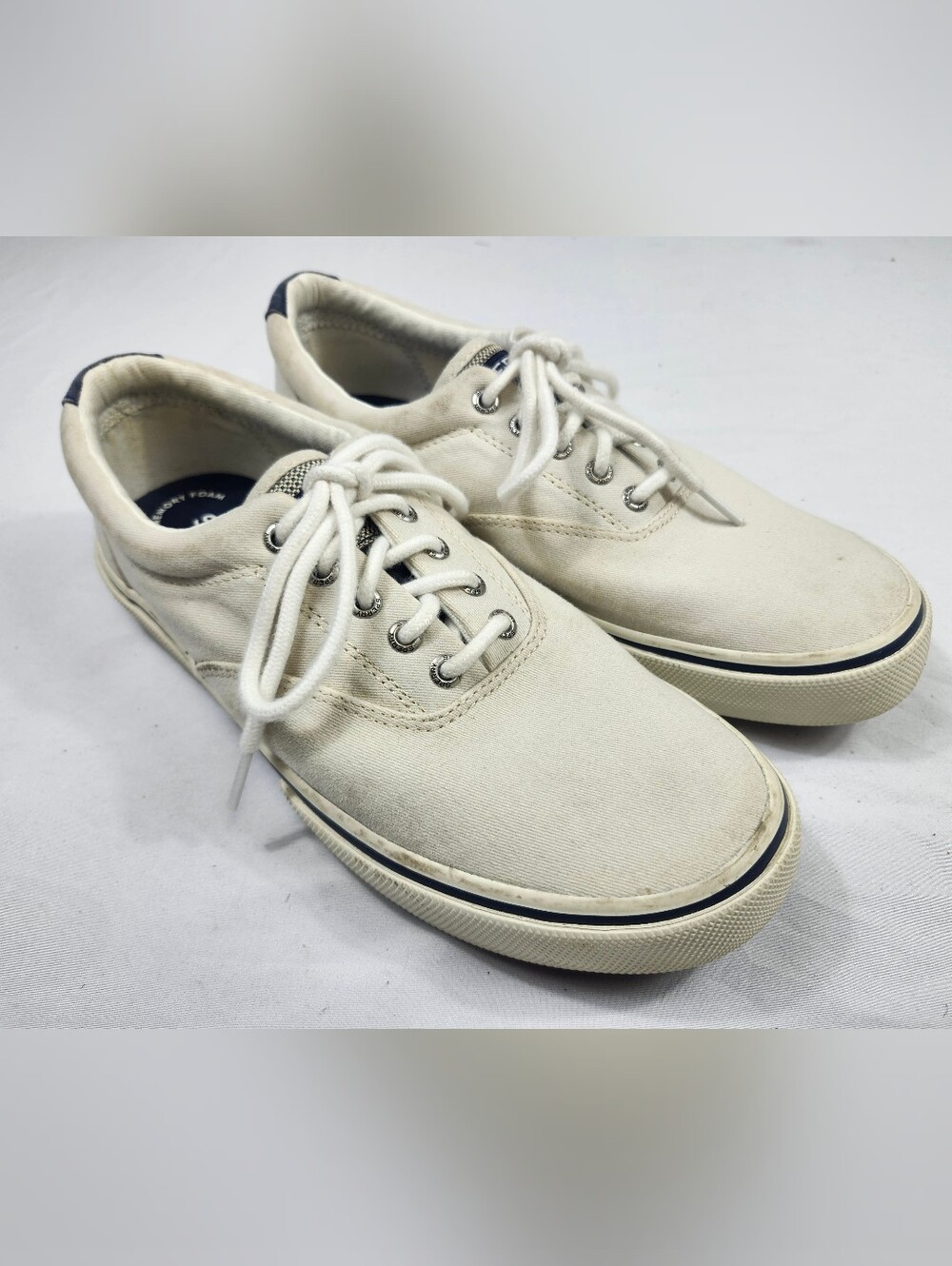 Sperry Mens 8.5 M Canvas Boat Shoes in Off-White Memory Foam Navy Trim